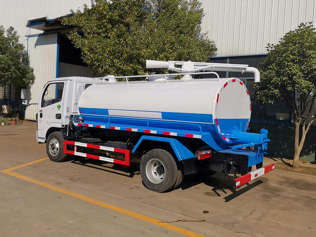 東風小多利卡5方吸糞車 東風小多利卡5方吸糞車