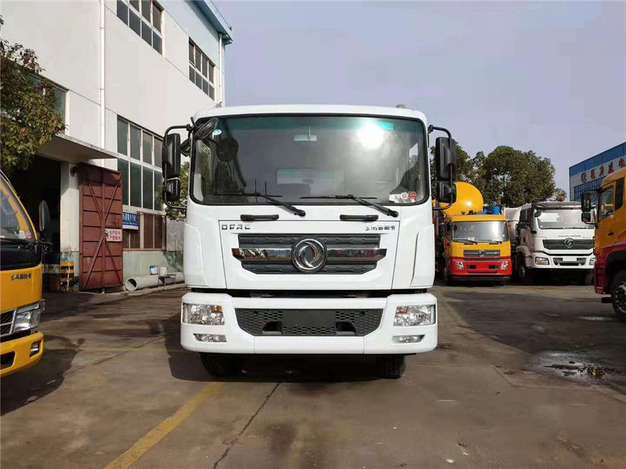 國(guó)六東風(fēng)D9高壓清洗車(chē) 國(guó)六東風(fēng)D9高壓清洗車(chē)