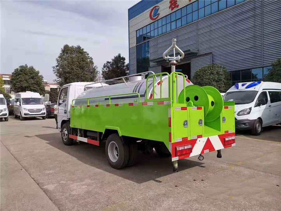 國(guó)六東風(fēng)D9高壓清洗車(chē) 國(guó)六東風(fēng)D9高壓清洗車(chē)