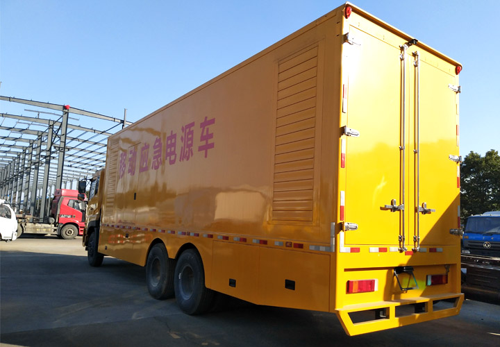 東風(fēng)天龍移動(dòng)應(yīng)急電源車 東風(fēng)天龍移動(dòng)應(yīng)急電源車