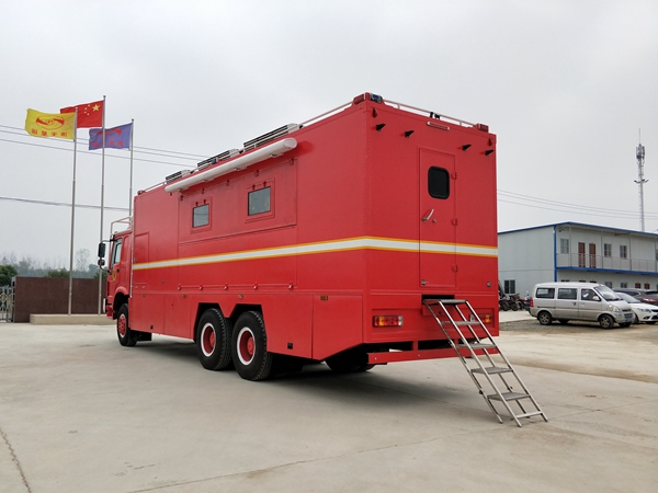 重汽豪沃炊事車 重汽豪沃炊事車